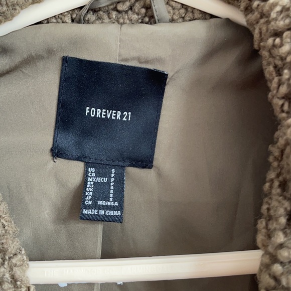 Soft jacket! - Picture 2 of 2